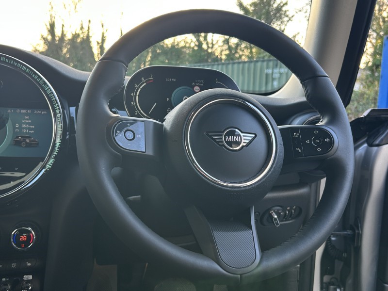 Used MINI Hatch 2024 for sale - 76981652: Photo 5