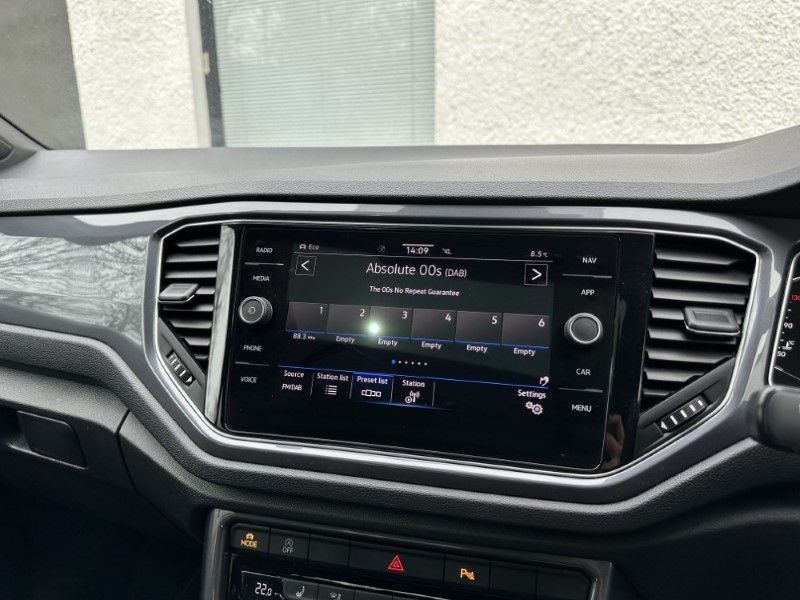 Used Volkswagen T-Roc 2020 for sale - 78108854: Photo 20