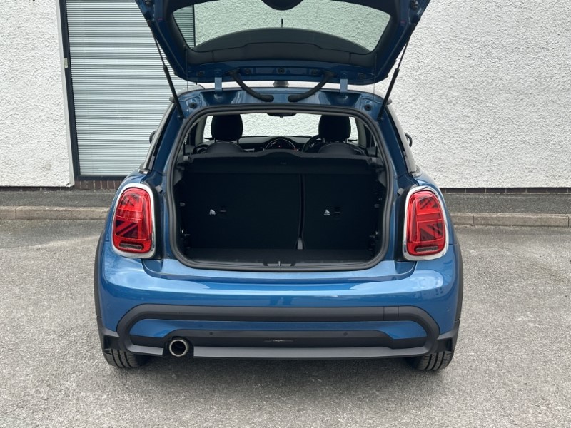 Used MINI Hatch 2023 for sale - 77950802: Photo 13