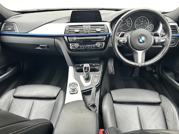 Used BMW 3 Series 2017 for sale - 77198376: Photo