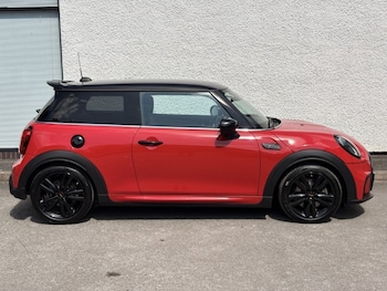 Used MINI Hatch 2024 for sale - 79299319: Photo