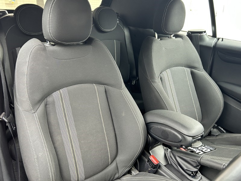 Used MINI Convertible 2019 for sale - 76981874: Photo 10