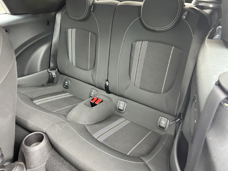 Used MINI Convertible 2019 for sale - 76981874: Photo 11