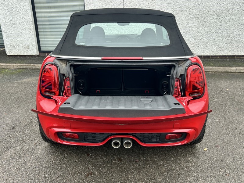 Used MINI Convertible 2019 for sale - 76981874: Photo 12