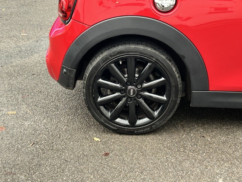 Used MINI Convertible 2019 for sale - 76981874: Photo 13