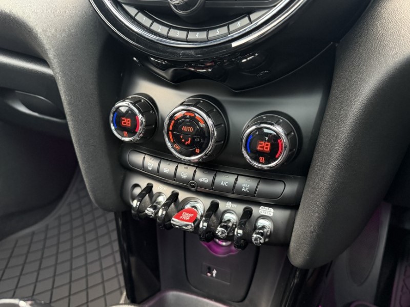 Used MINI Hatch 2018 for sale - 76981552: Photo 20