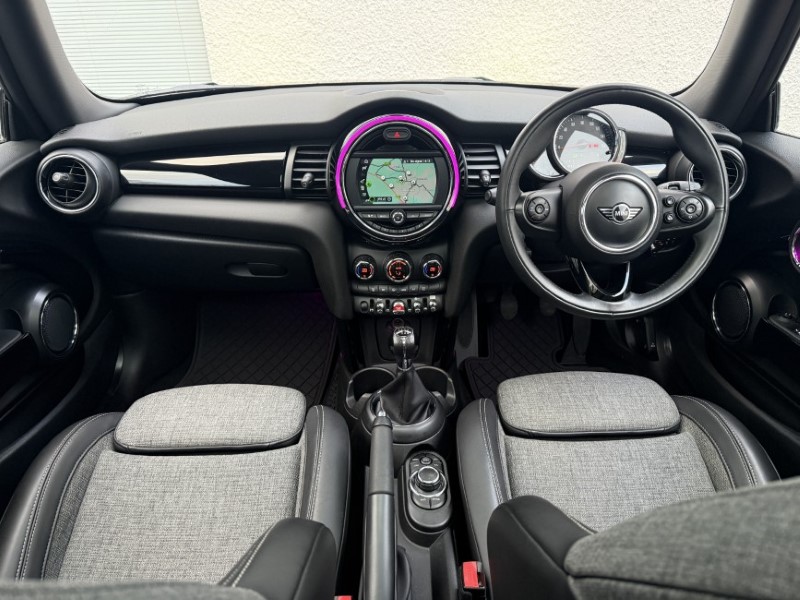 Used MINI Hatch 2018 for sale - 76981552: Photo 5