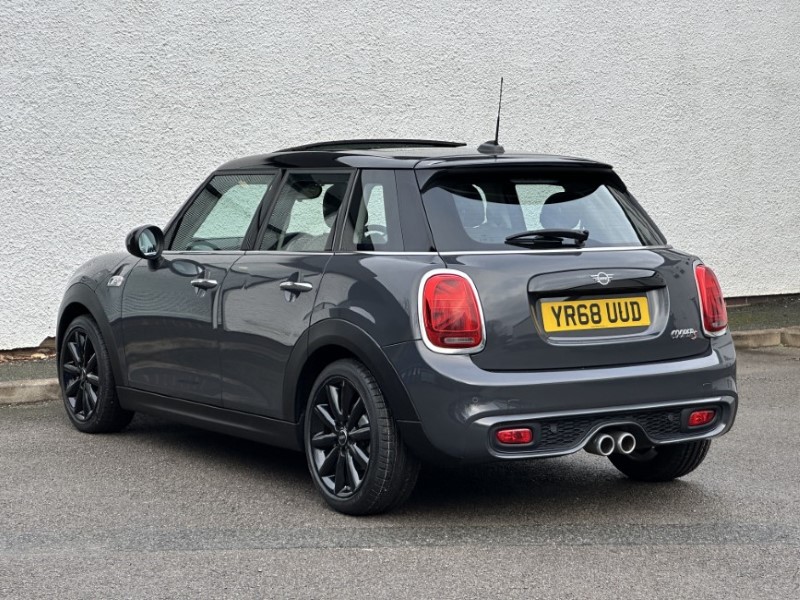 Used MINI Hatch 2018 for sale - 77198370: Photo 2