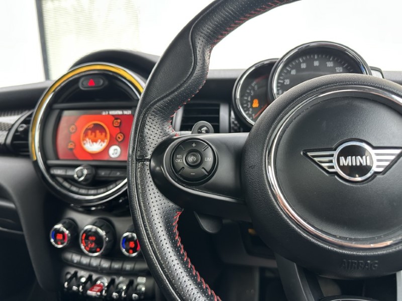 Used MINI Hatch 2018 for sale - 77198370: Photo 23