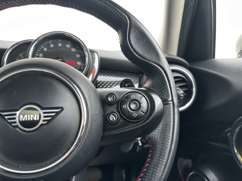 Used MINI Hatch 2018 for sale - 77198370: Photo 24