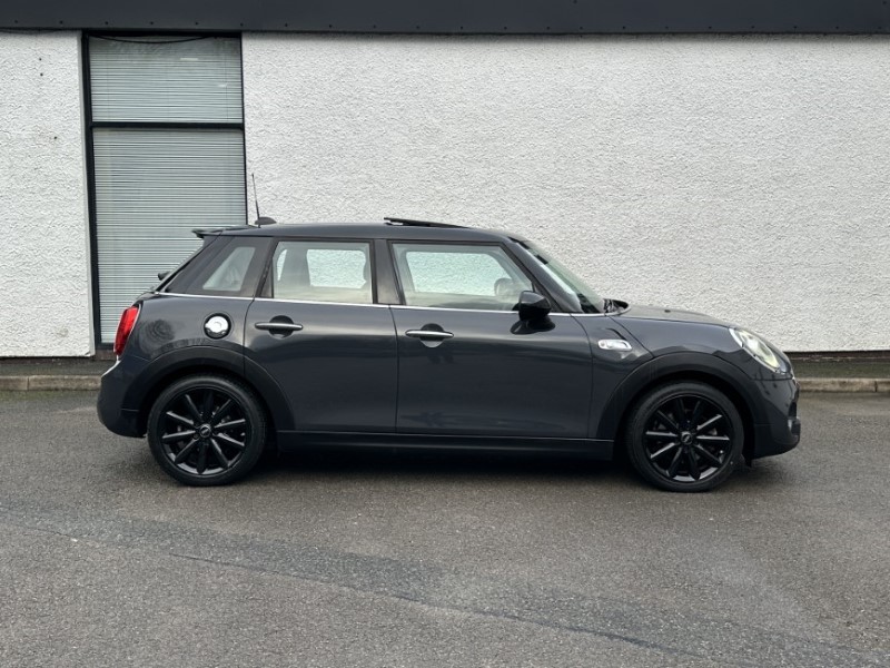 Used MINI Hatch 2018 for sale - 77198370: Photo 3