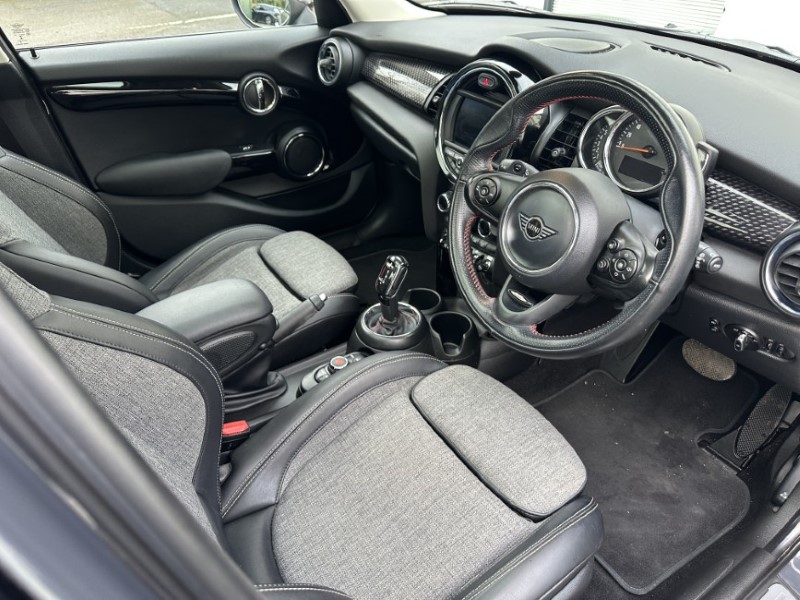 Used MINI Hatch 2018 for sale - 77198370: Photo 6