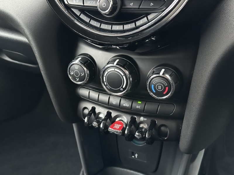 Used MINI Hatch 2019 for sale - 77137828: Photo 24