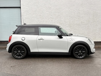 Used MINI Hatch 2017 for sale - 78386932: Photo