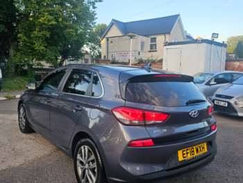Used Hyundai i30 2018 for sale - 74736786: Photo