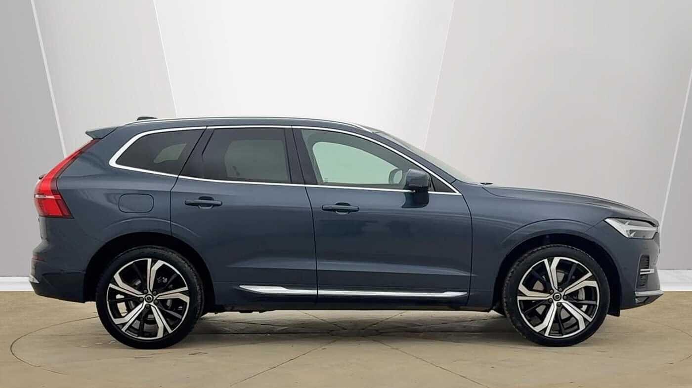 Used Volvo XC60 2025 for sale - 77978388: Photo 2