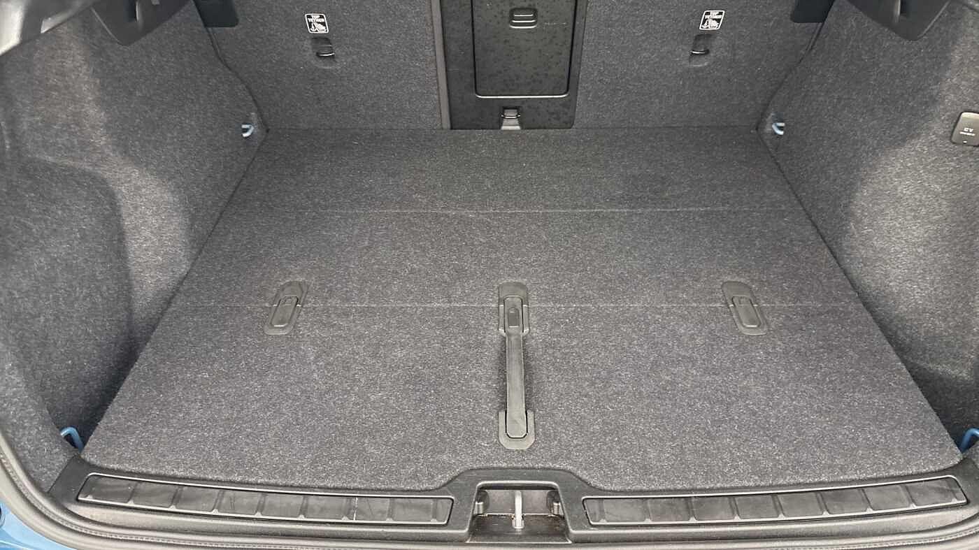 Used Volvo XC40 2025 for sale - 77626248: Photo 4