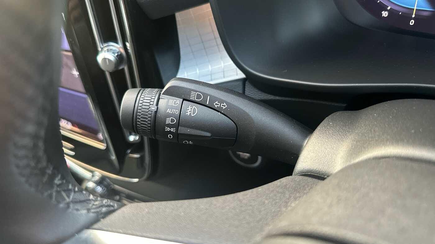 Used Volvo XC40 2023 for sale - 77363743: Photo 20