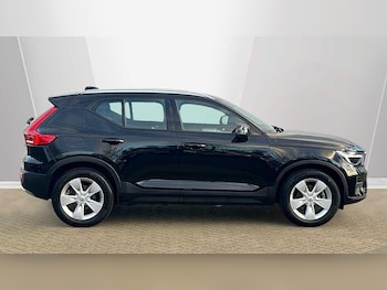 Used Volvo XC40 2023 for sale - 77363743: Photo