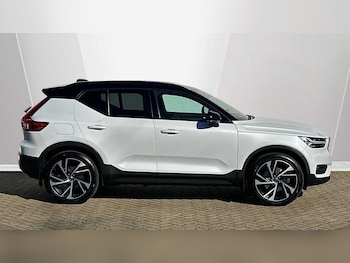 Used Volvo XC40 2019 for sale - 77783085: Photo