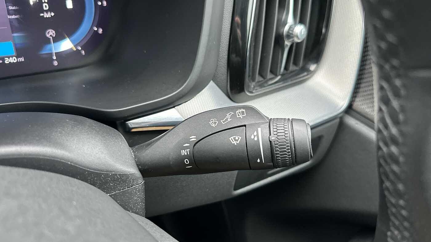 Used Volvo XC60 2022 for sale - 77363726: Photo 23