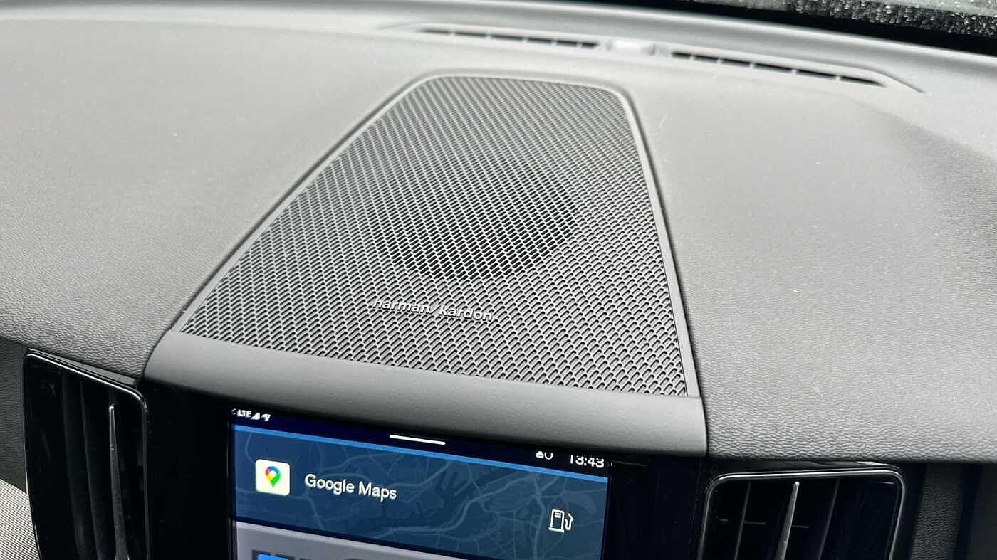 Used Volvo XC60 2022 for sale - 77363726: Photo 25