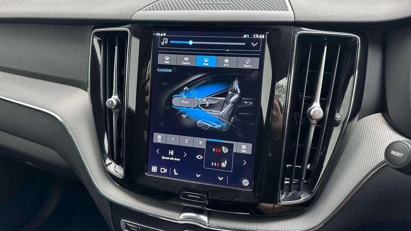 Used Volvo XC60 2022 for sale - 77363726: Photo 30