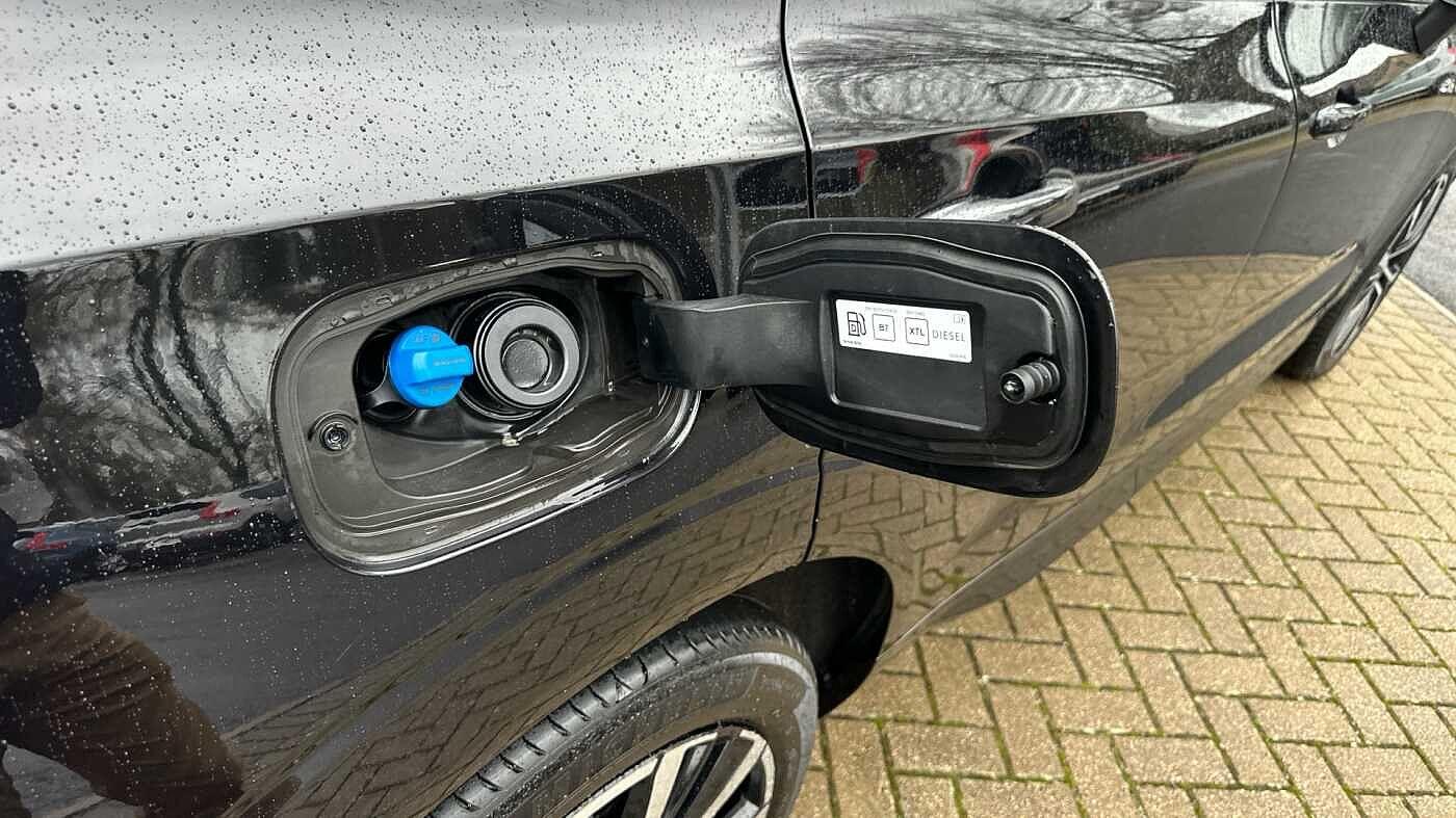 Used Volvo XC60 2022 for sale - 77363726: Photo 39