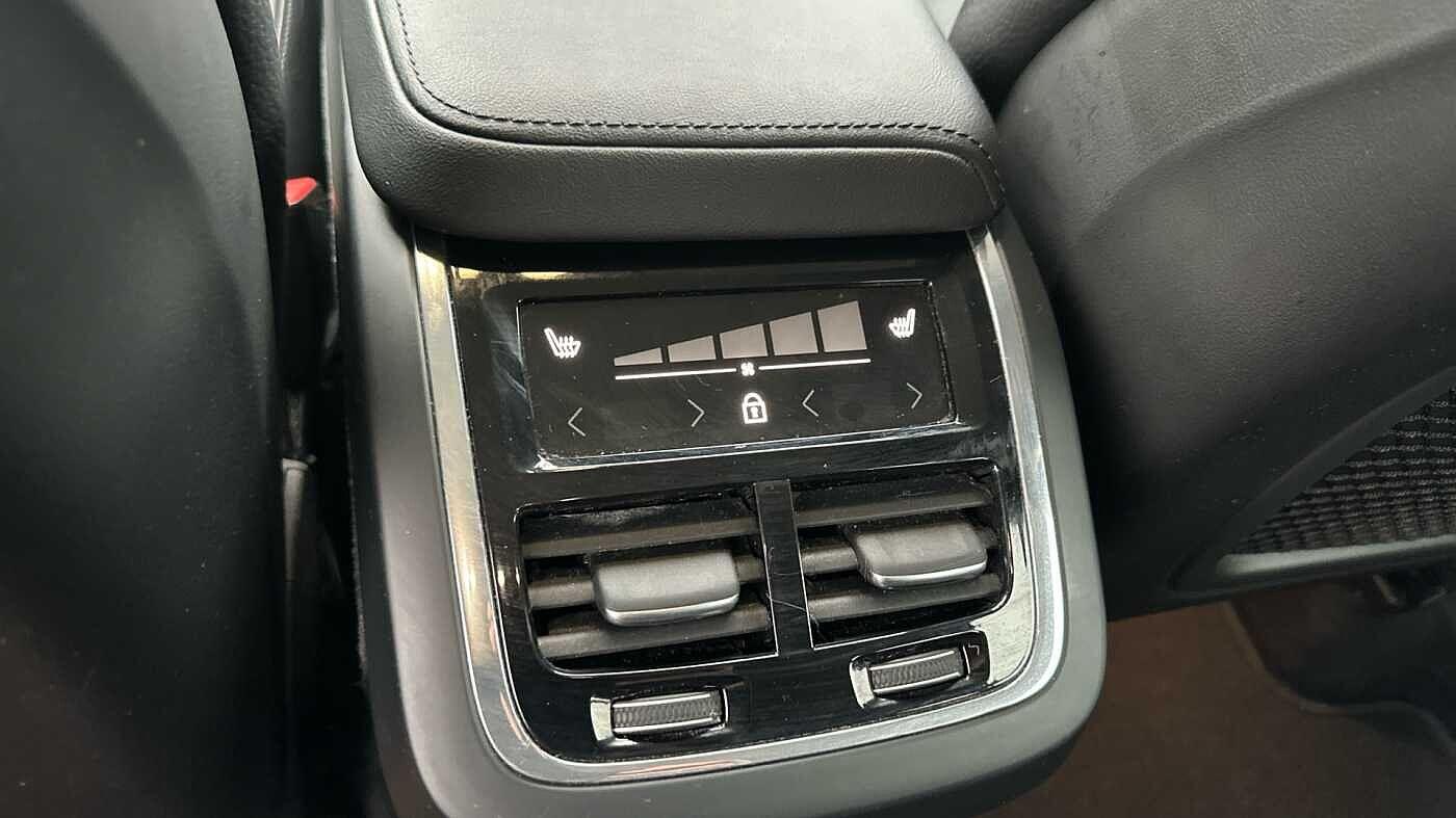 Used Volvo XC60 2022 for sale - 77363726: Photo 43