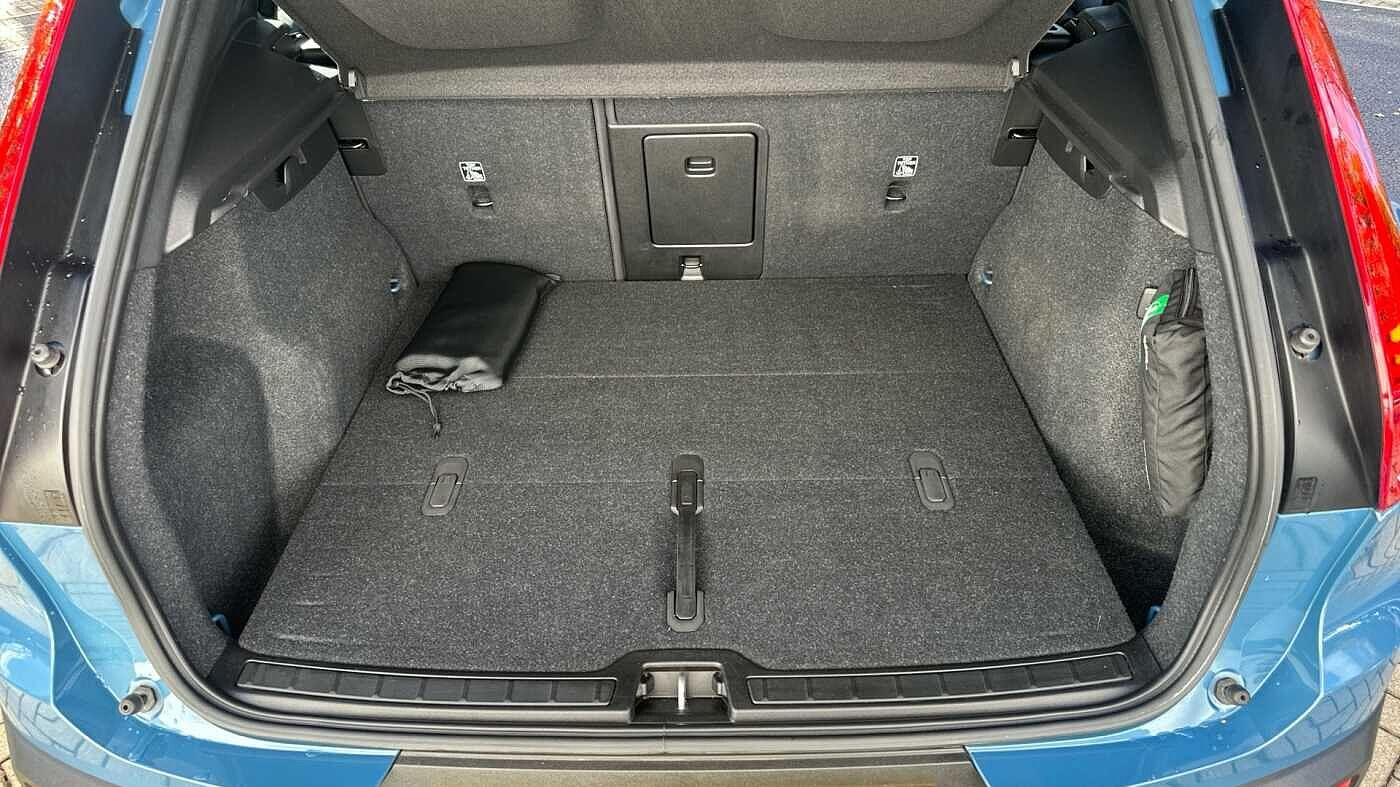 Used Volvo XC40 2022 for sale - 77363735: Photo 15