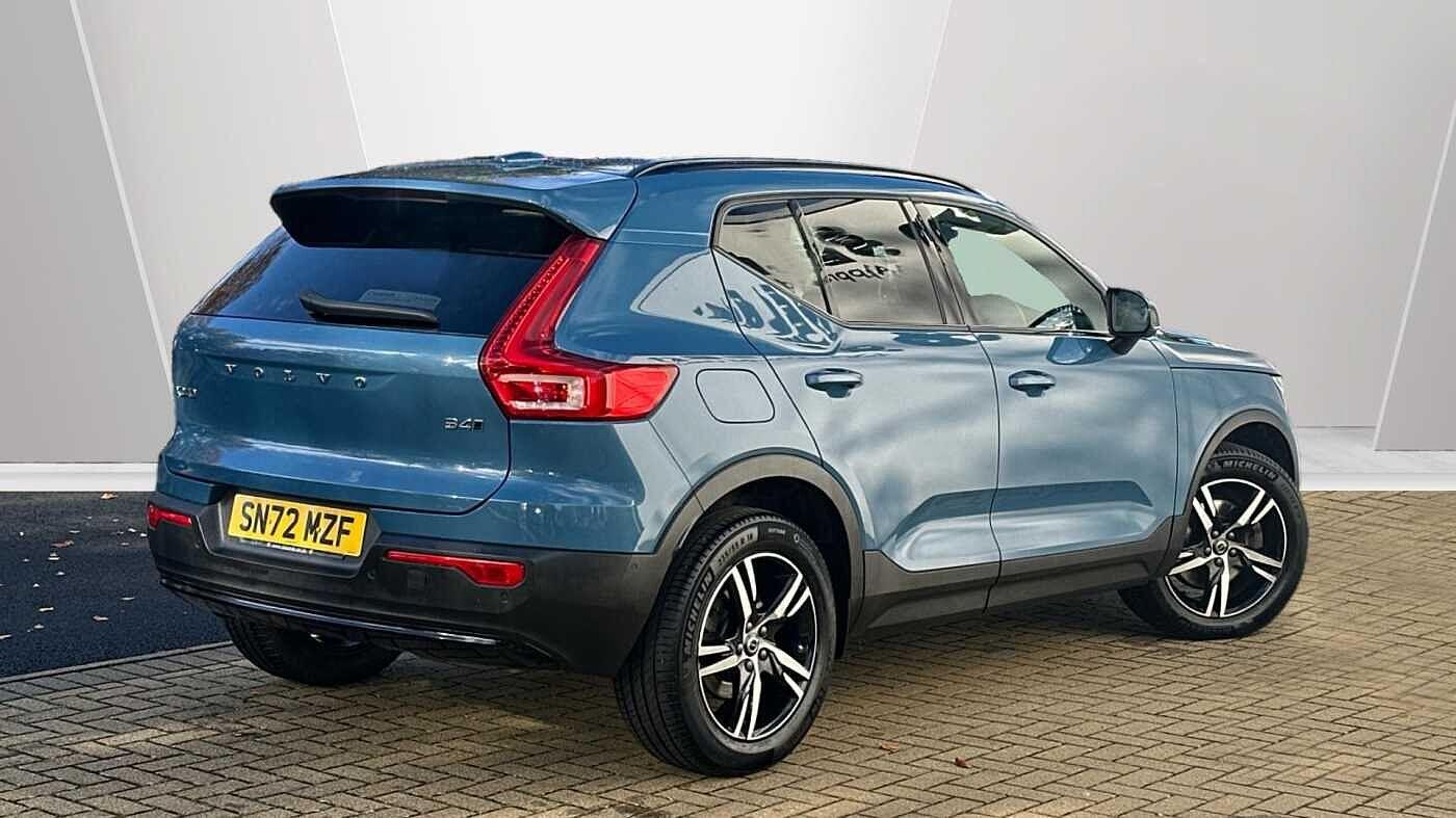 Used Volvo XC40 2022 for sale - 77363735: Photo 2