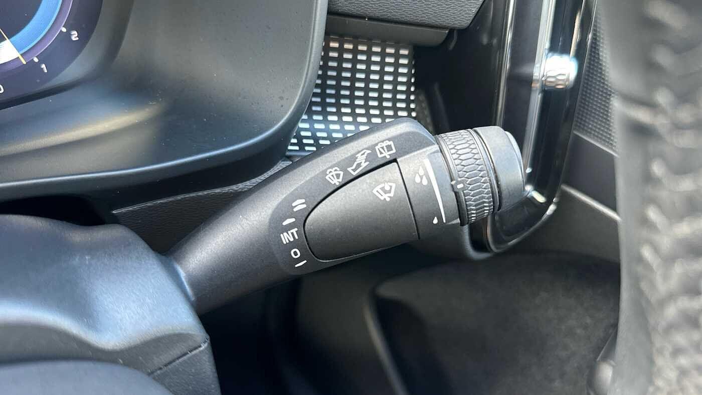 Used Volvo XC40 2022 for sale - 77363735: Photo 23