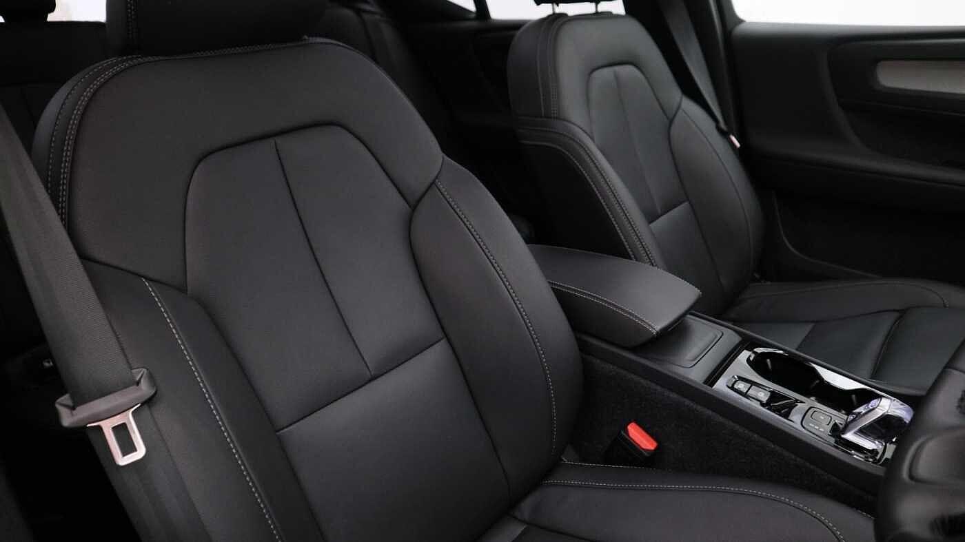 Used Volvo XC40 for sale - 77363771: Photo 28