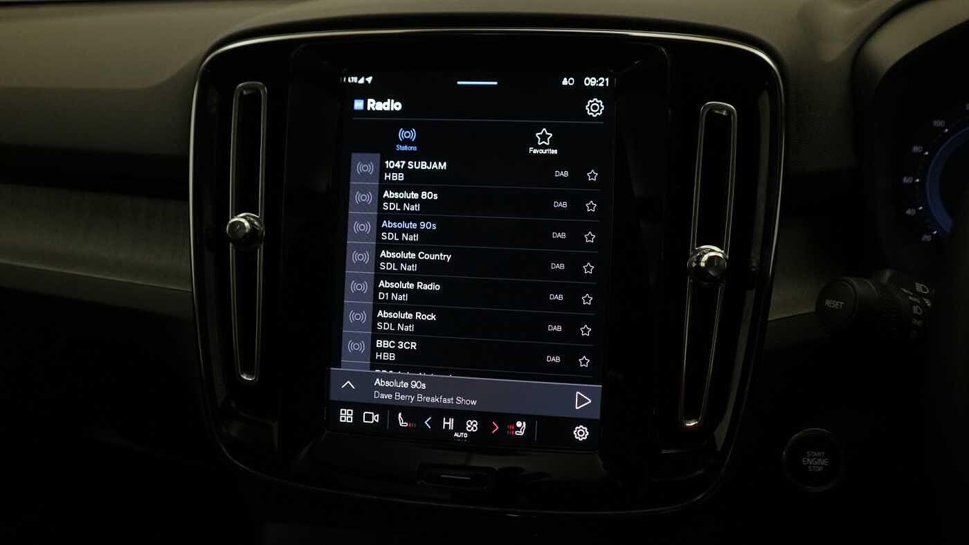 Used Volvo XC40 for sale - 77363771: Photo 37