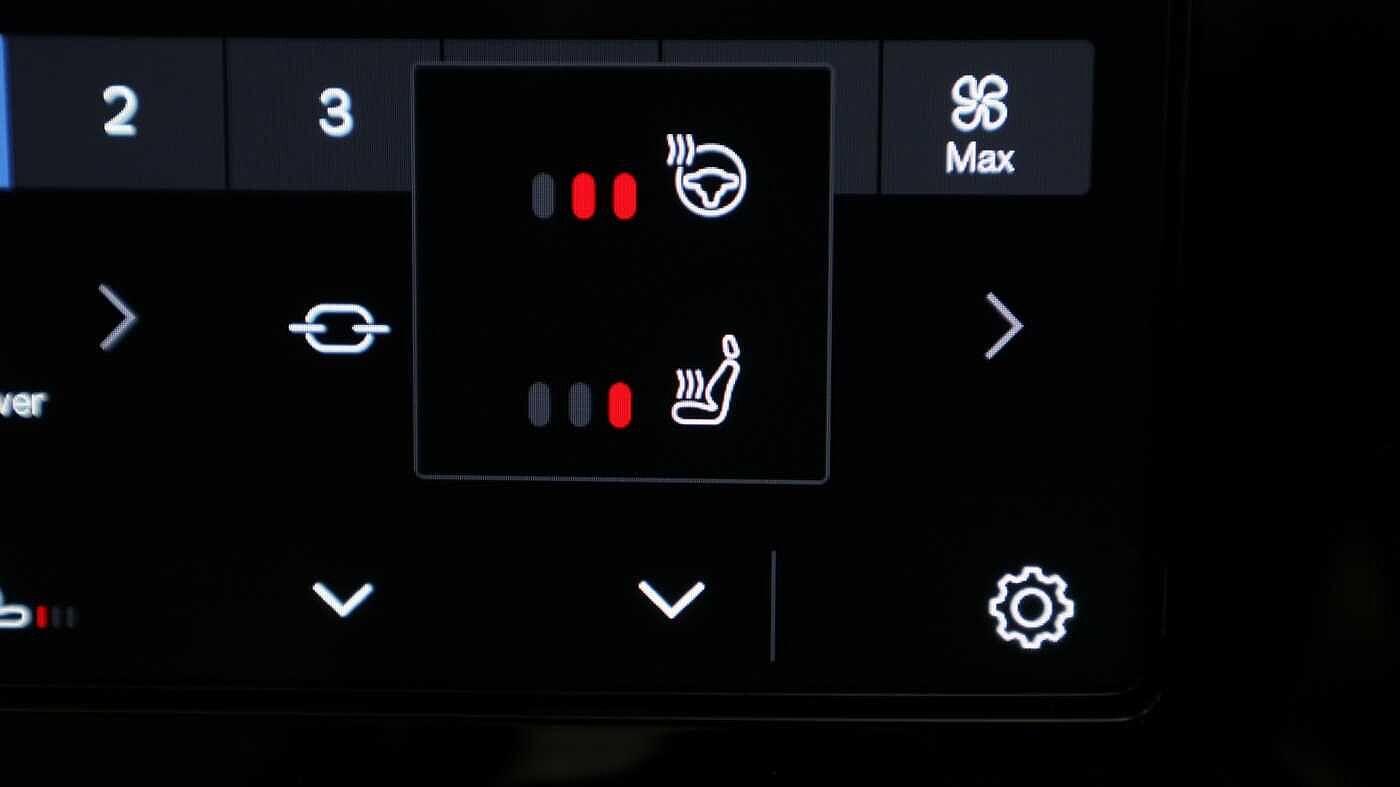 Used Volvo XC40 for sale - 77363771: Photo 41