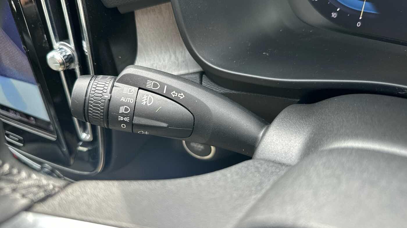 Used Volvo XC40 2023 for sale - 77970714: Photo 20