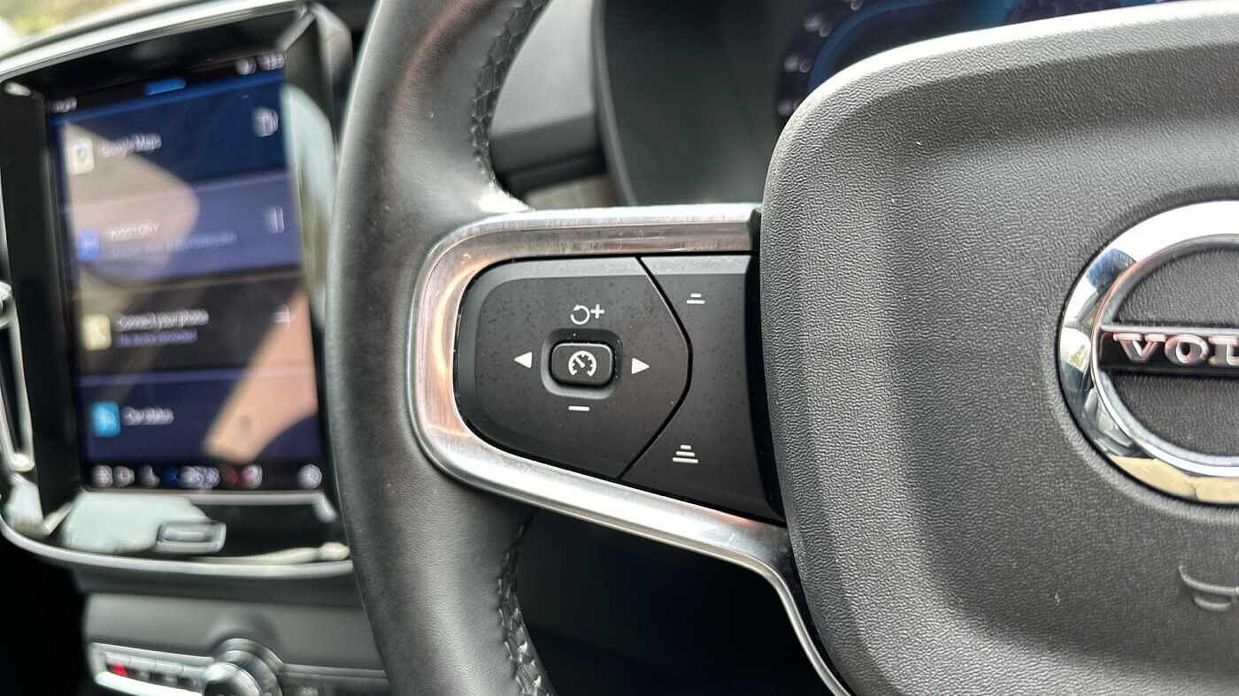 Used Volvo XC40 2023 for sale - 77970714: Photo 21