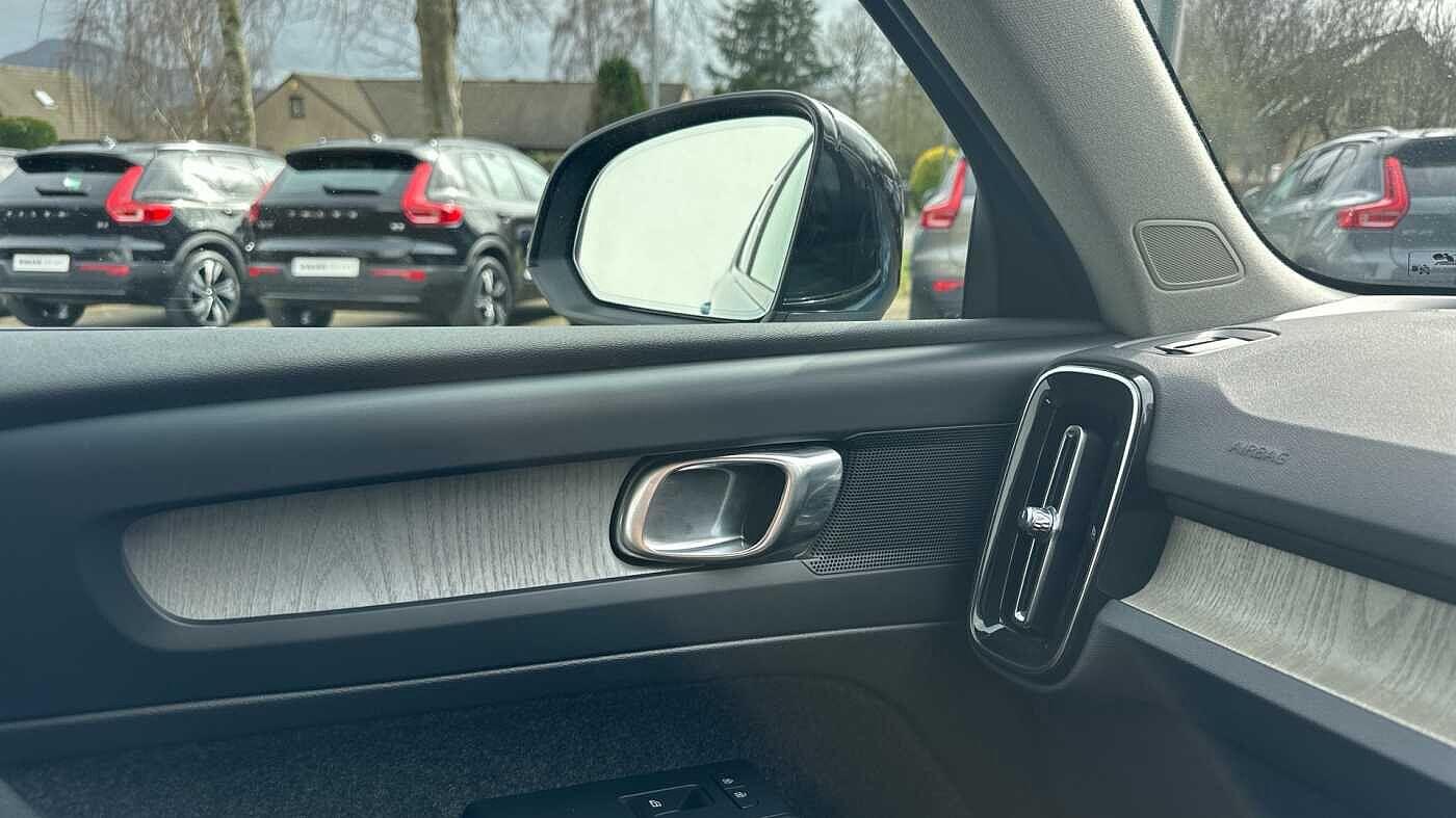 Used Volvo XC40 2023 for sale - 77970714: Photo 27