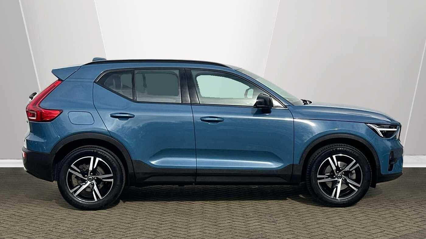 Used Volvo XC40 2023 for sale - 77970714: Photo 3