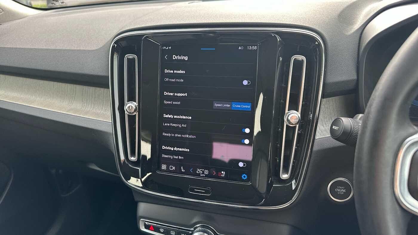 Used Volvo XC40 2023 for sale - 77970714: Photo 30