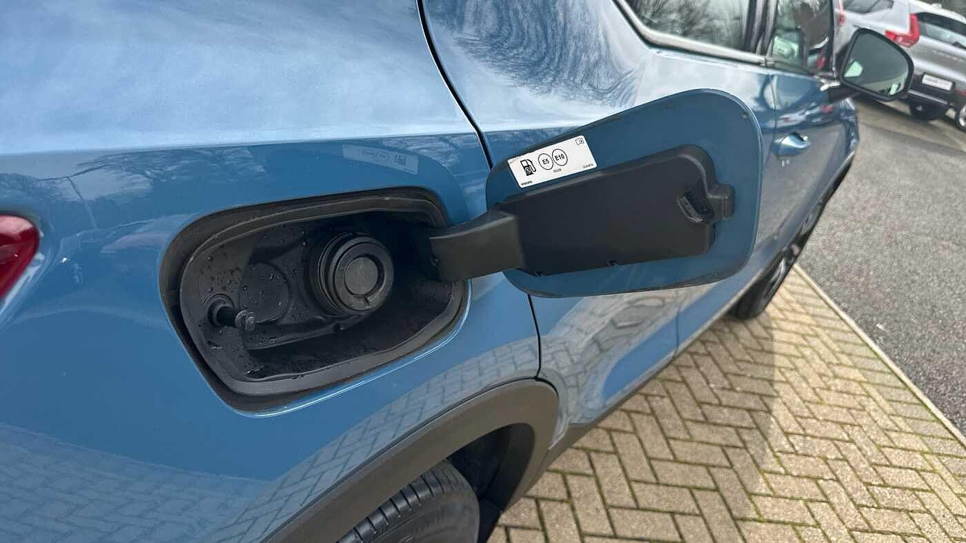 Used Volvo XC40 2023 for sale - 77970714: Photo 38