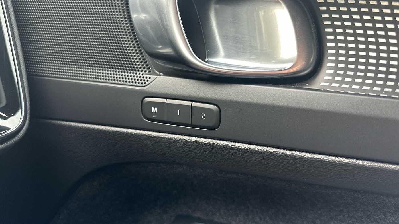 Used Volvo XC40 2022 for sale - 77363746: Photo 35