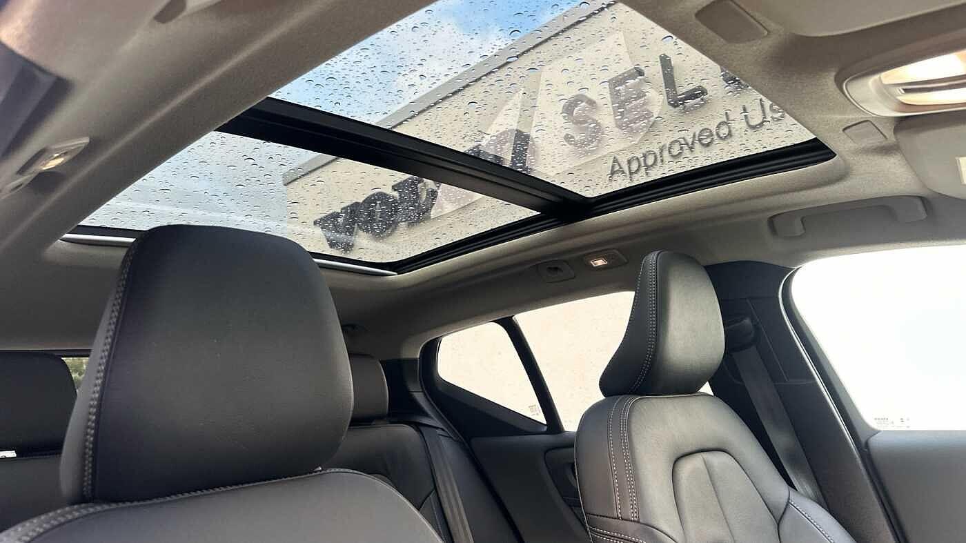 Used Volvo XC40 2024 for sale - 77363729: Photo 28