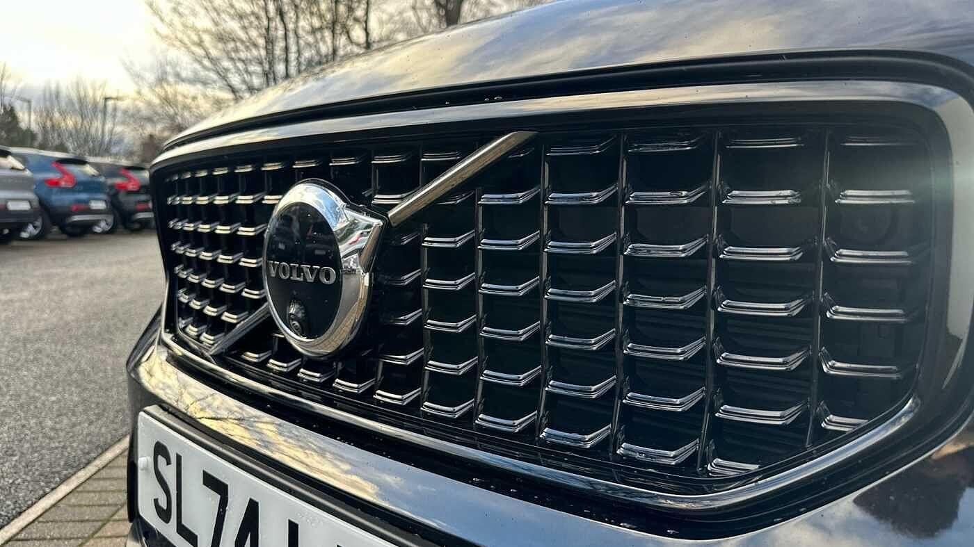 Used Volvo XC40 2024 for sale - 77363729: Photo 44