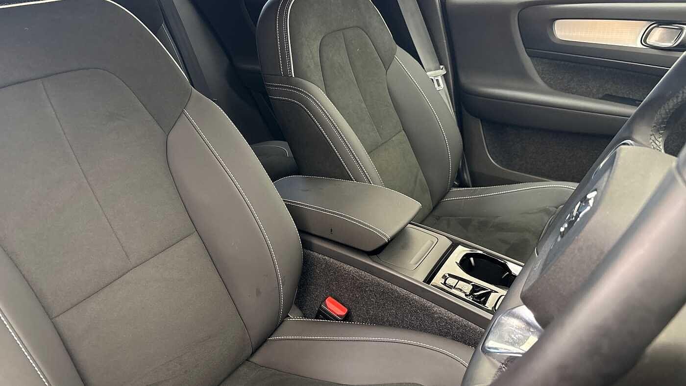 Used Volvo XC40 2025 for sale - 77387132: Photo 28