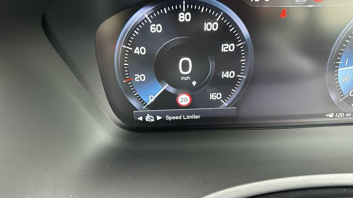 Used Volvo XC90 2020 for sale - 77363736: Photo 32