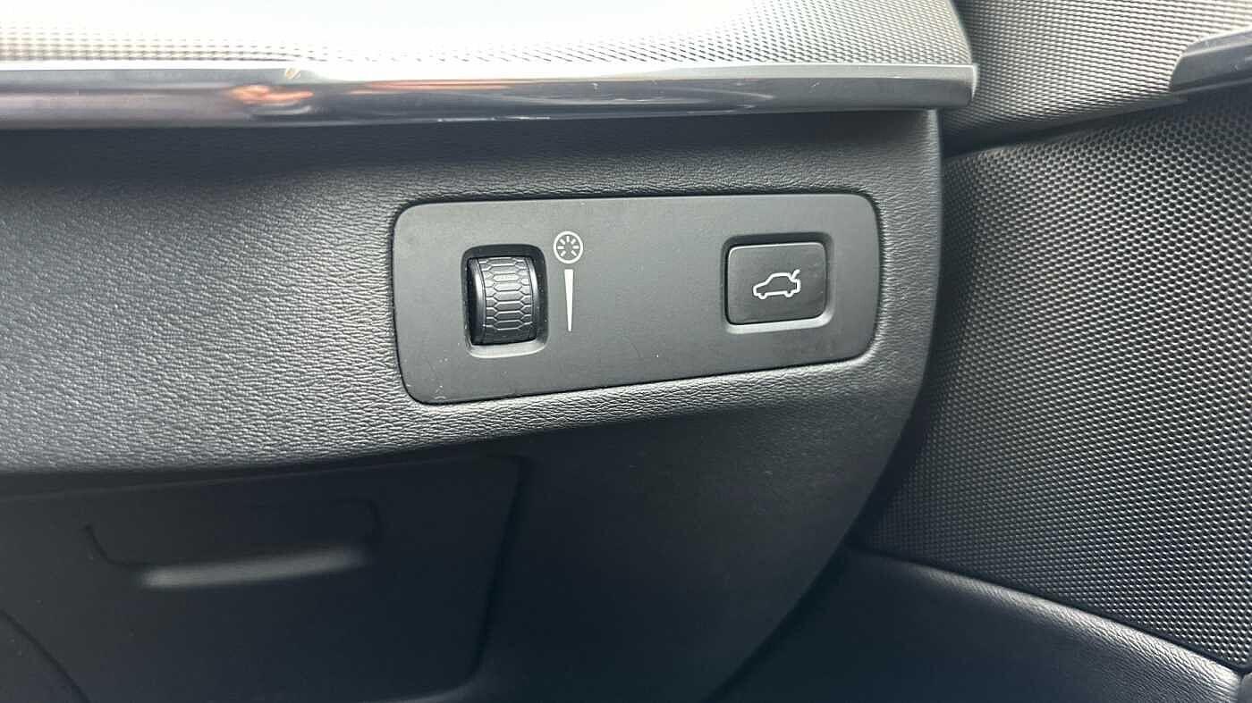 Used Volvo XC90 2020 for sale - 77363736: Photo 35