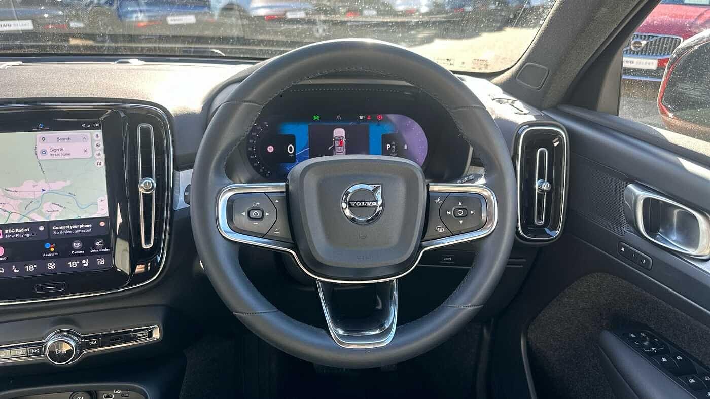 Used Volvo XC40 2023 for sale - 78034854: Photo 12