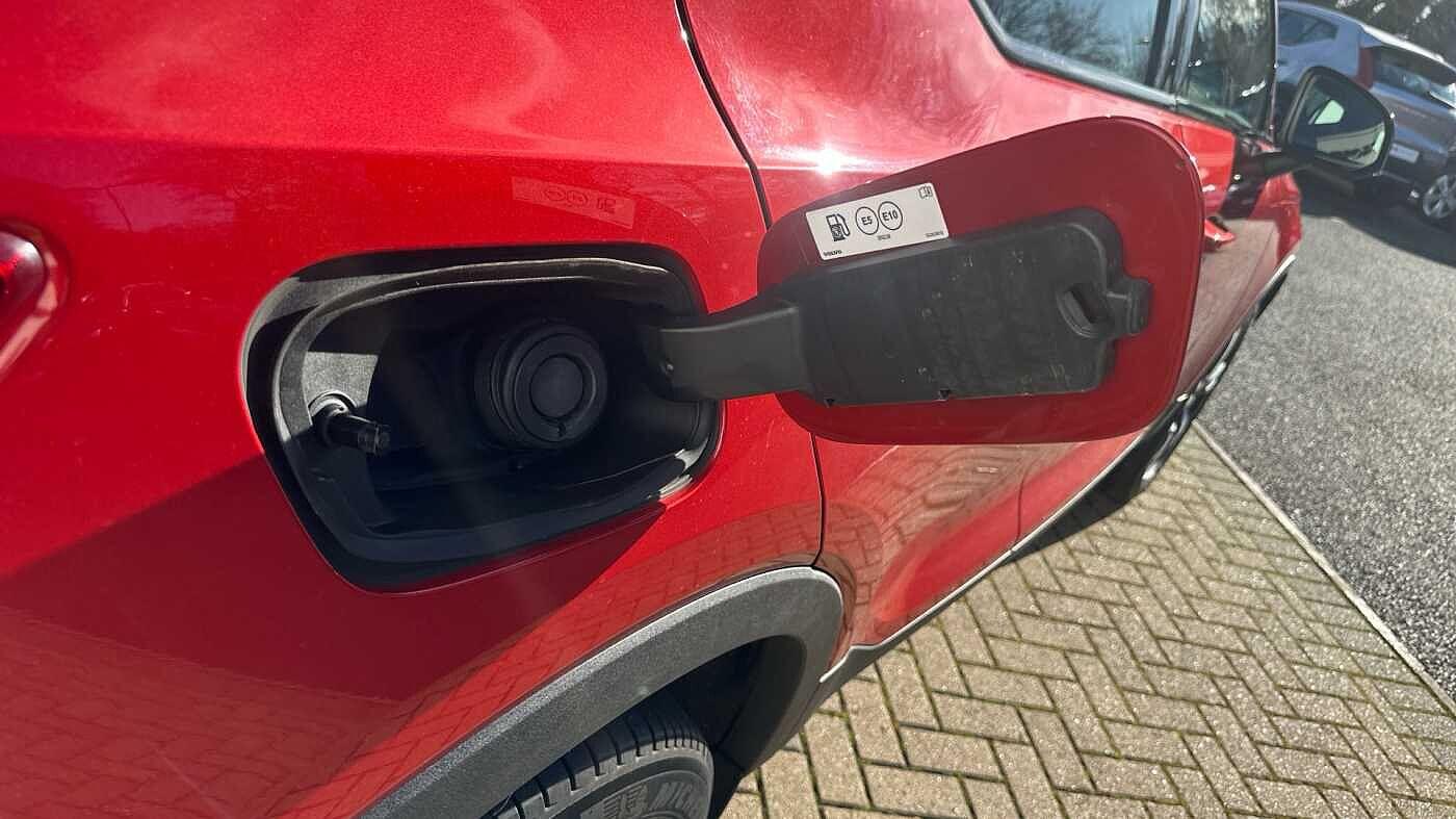 Used Volvo XC40 2023 for sale - 78034854: Photo 38