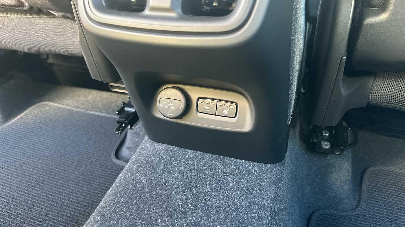 Used Volvo XC40 2023 for sale - 78034854: Photo 42